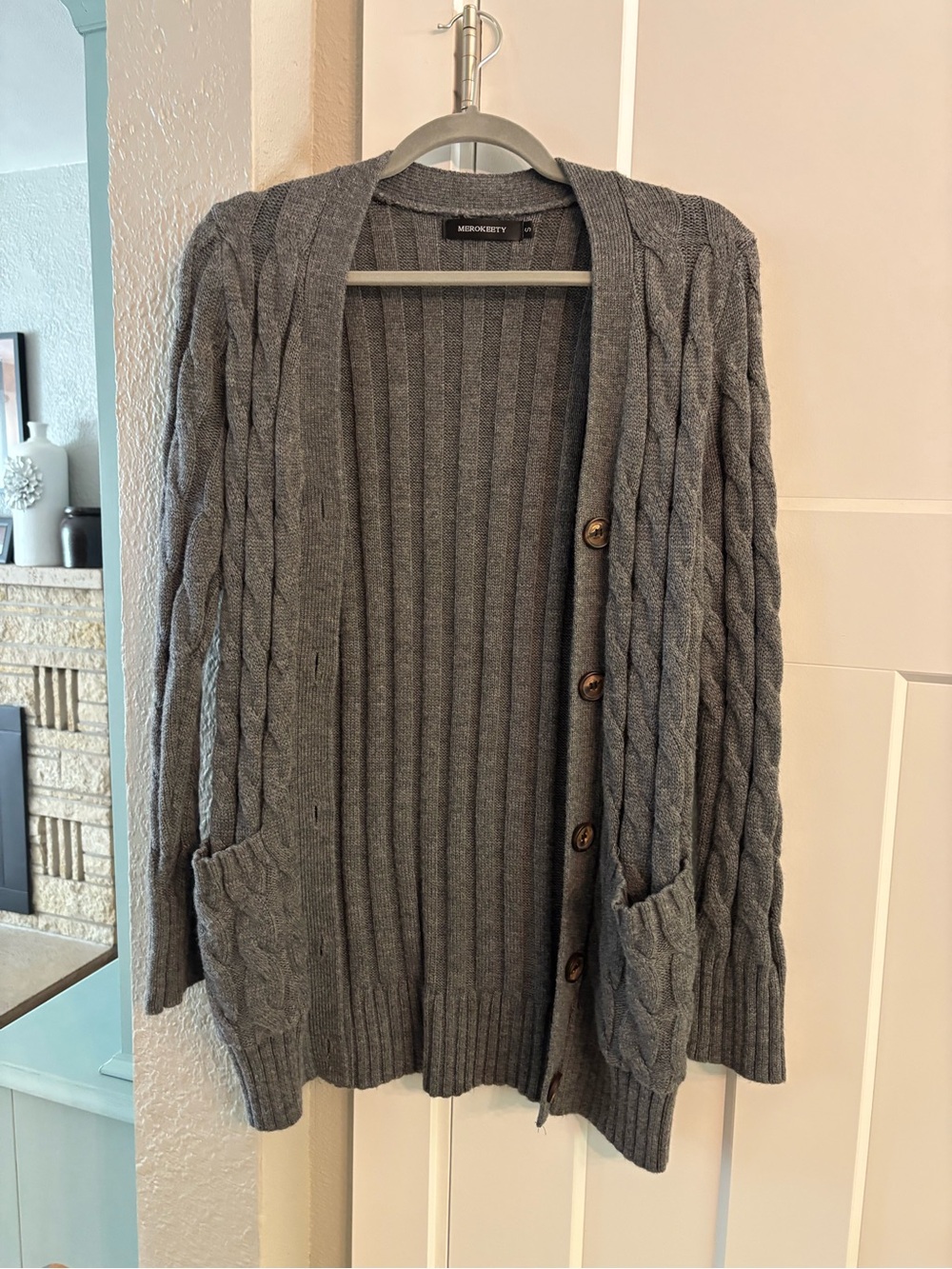 Merokeety Women's Cable Knit Gray Button-Front Cardigan